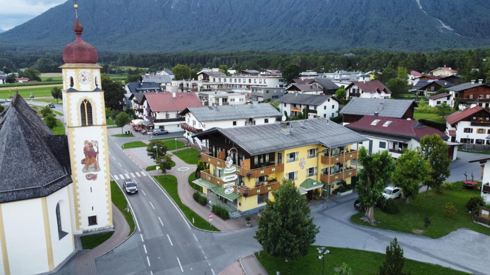 Gaestehaus Gastl มีมิง ภายนอก รูปภาพ